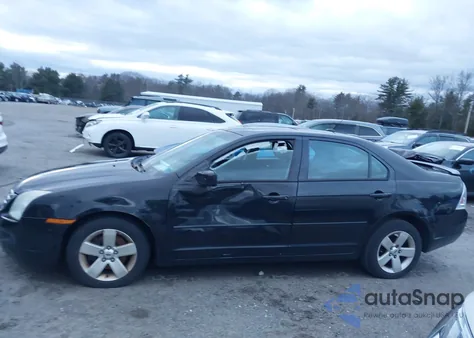 2009 Ford Fusion Se z USA, uszkodzony, nr VIN 3FAHP07Z89R112244